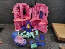 1984 She-Ra Crystal Palace w Accessories Princess of Power