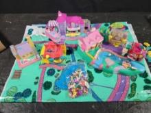 Vintage Bluebird Polly Pocket Pollyville Mat Buildings Figures Dolls