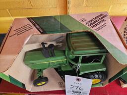 Ertl 1/16 soubd gard tractor
