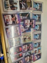 Assorted baseball cards