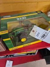 Ertl JD 9330 tractor