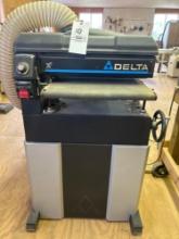 Delta X5 Belt Sander model 31-260X