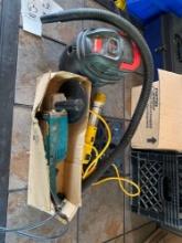 Makita 7 Grinder - Makita 3/8 Angle Drill - Shop Vac - Work Light