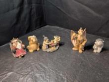 Assorted small Krystonia figures