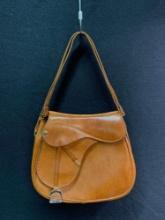 Ladies Casa Lopez leather saddle style bag