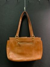 Ladies Etenne Aigner leather shoulder bag