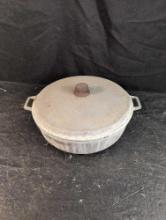 IMUSA cast aluminum large pot