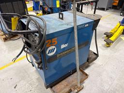Miller syncrowave 250 cc AC/DC welder