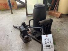 Vintage Heavy Duty Bottle Jack