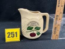 Watt 1997 Collectors Pitcher