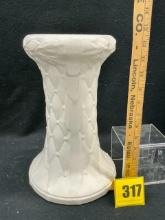 McCoy 12" tall pedestal