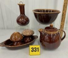 6 pc Hull Brown Drip serving items
