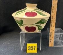 Watt #601 Bowl w/Lid