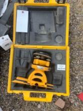 Sears Craftsman 300-1544 Transit Level & Collapsable Braces