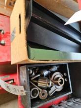 Chucks, toolbox trays
