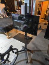 Vizio 32in TV with stand