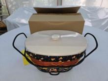 New 2010 Longaberger Halloween Treats Basket w/ Wrought Iron Stand, Lid, Liner, & Protector