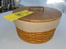 2005 Longaberger Round Hat Box w/ Liner, Lid, & Organizer Protectors