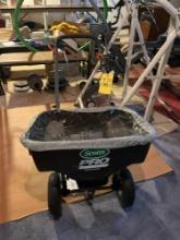Scotts fertilizer spreader