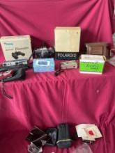 Cameras and Accessories, Nikon, Polaroid, Minolta, Suntone