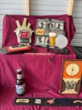 Bar Items, Runoff, Signs, Bottle, Clock