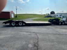 1995 Witcco self contained, detach lowboy