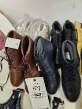Lady's shoes, size 8, bid x 4