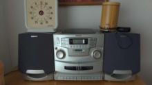 Sony CFD-ZW755 CD Radio Cassette System & wood cabinet