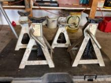 (4) jack stands