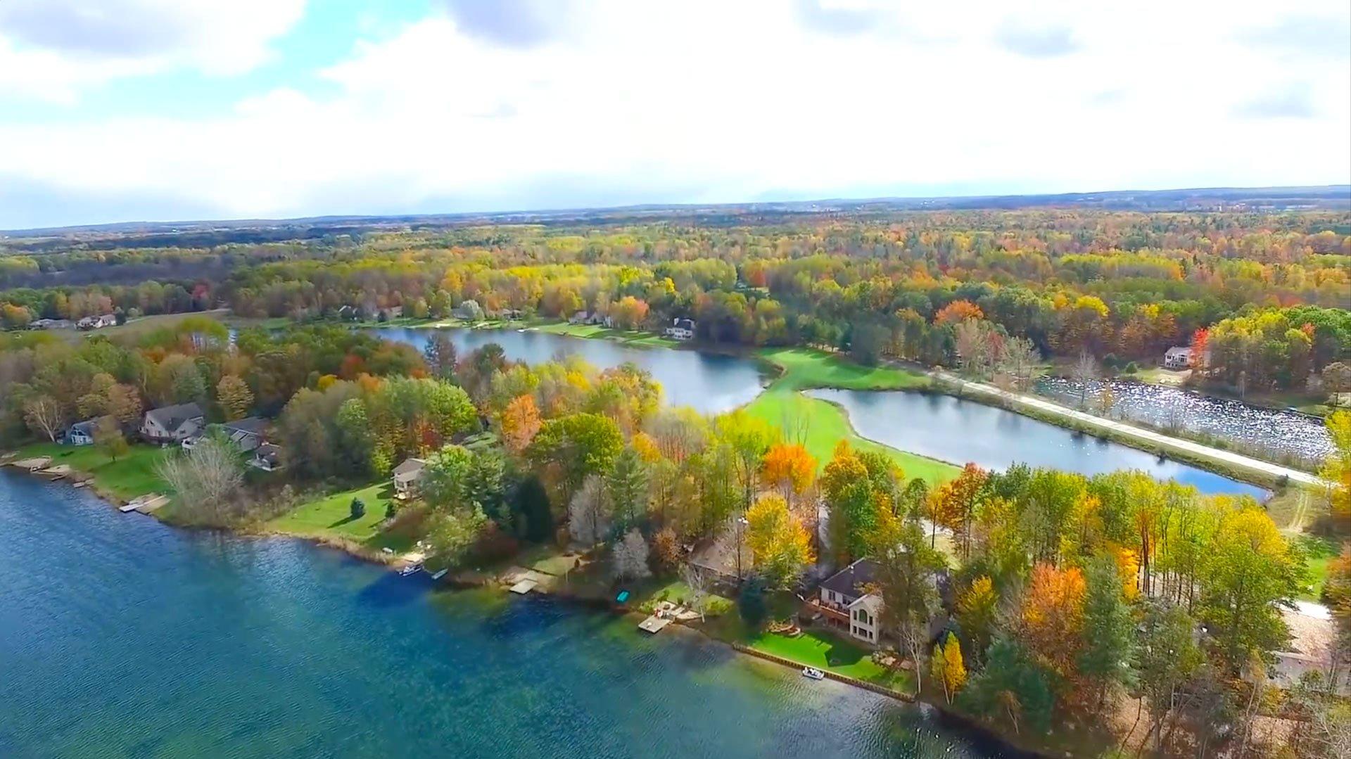 Build Your New Home on the Golf Course in Canadian Lakes, Michigan!