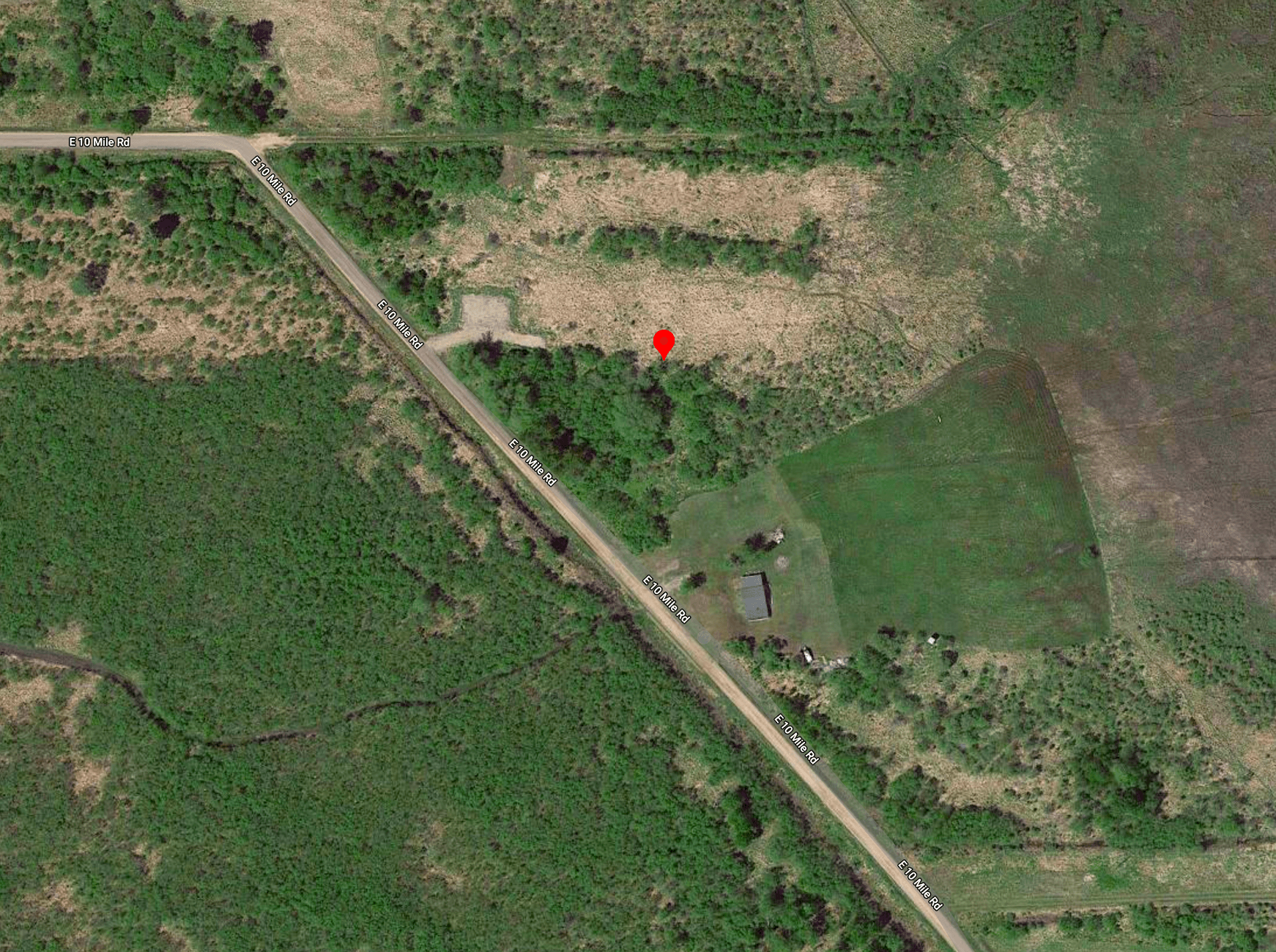 Waterfront Gem: Chippewa County's Hidden Paradise!