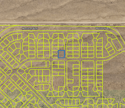 Valencia County, New Mexico: Half-Acre Lot Near the Mountains!