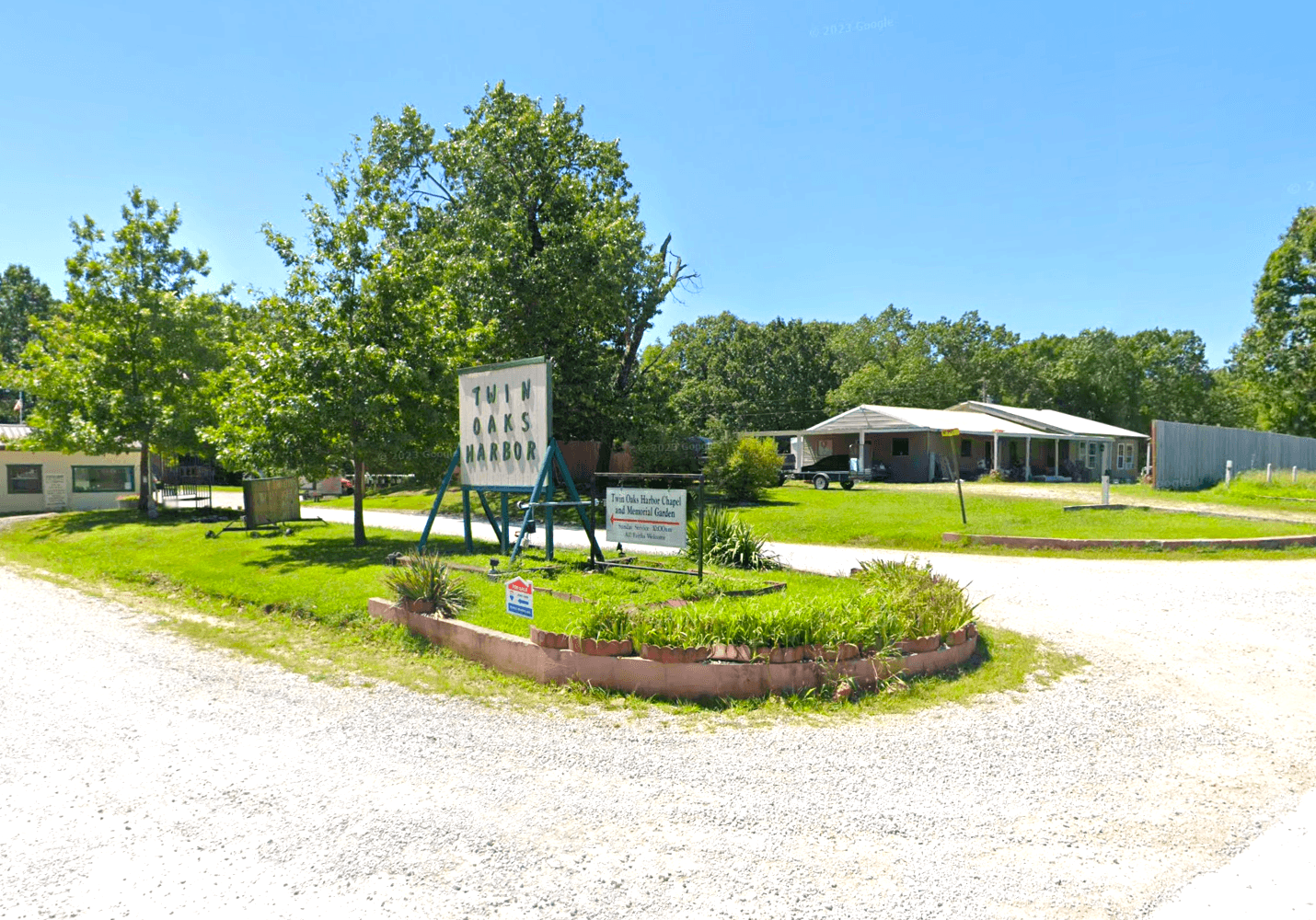 Peaceful Getaway: Wooded Camping Lot Near Truman Lake in St. Clair County, Missouri!