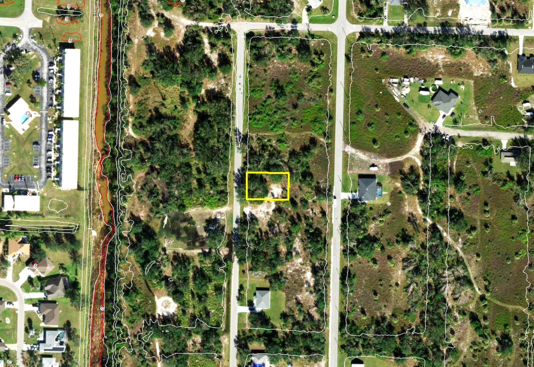 Live in Harbour Heights, Charlotte County, Florida!