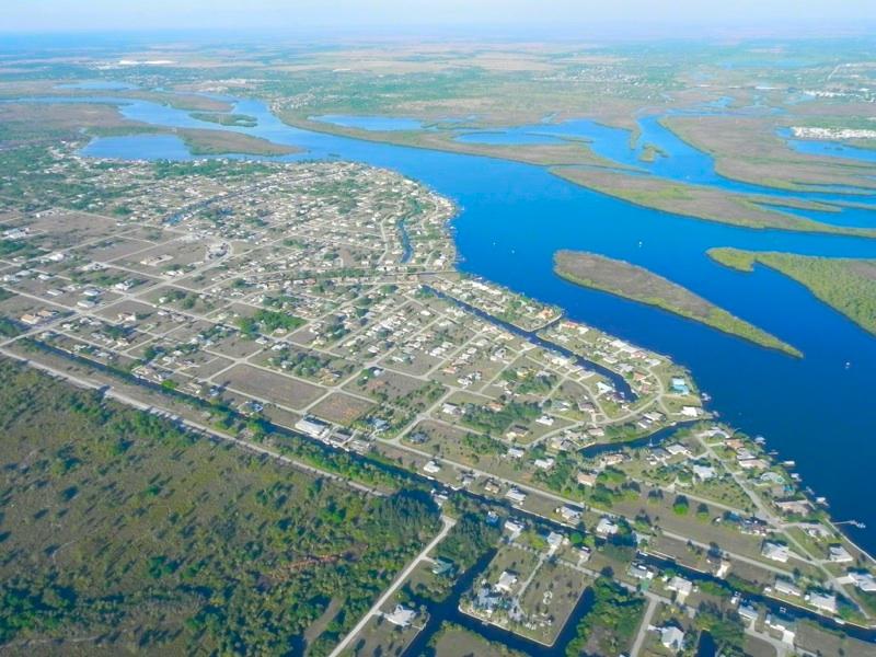 Live in Harbour Heights, Charlotte County, Florida!