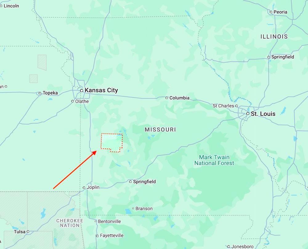 Own Land in this Missouri Camping Community!