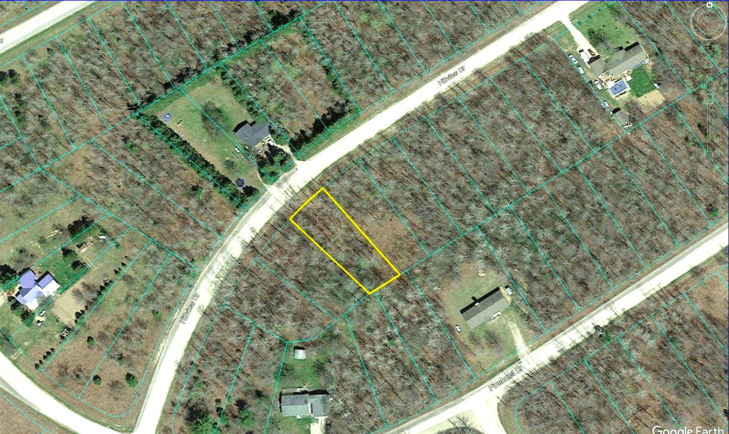 Build near Lake Harold in Michigan's Lakes of the North!