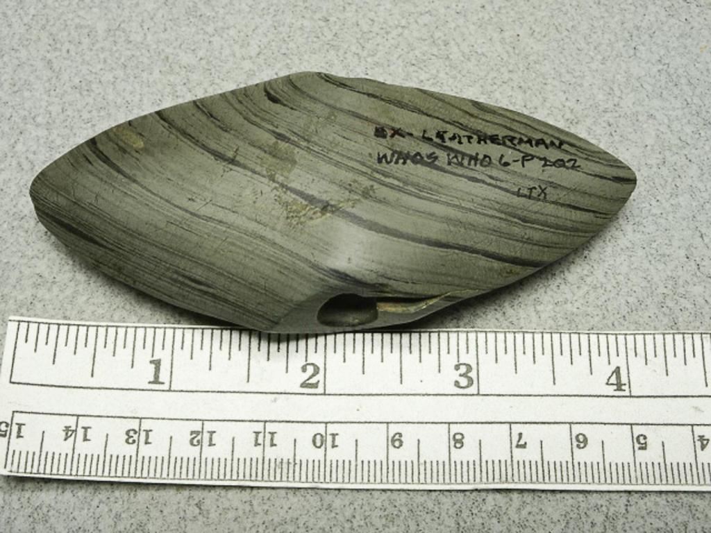 Wing Bannerstone - 4 in. - Banded Slate