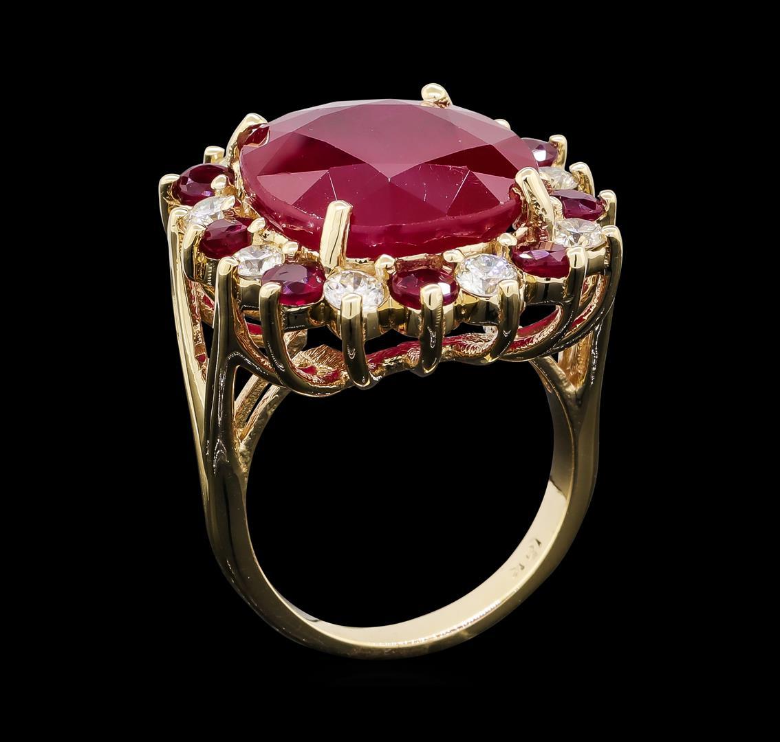 16.70 ctw Ruby and Diamond Ring - 14KT Yellow Gold