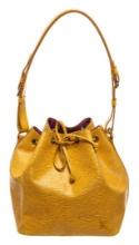 Sold at Auction: Louis Vuitton, Louis Vuitton Vintage Bucket Bag with Duster