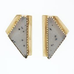 Vintage 18k Yellow Gold White Rectangular Rough Finish Agate Geometric Earrings