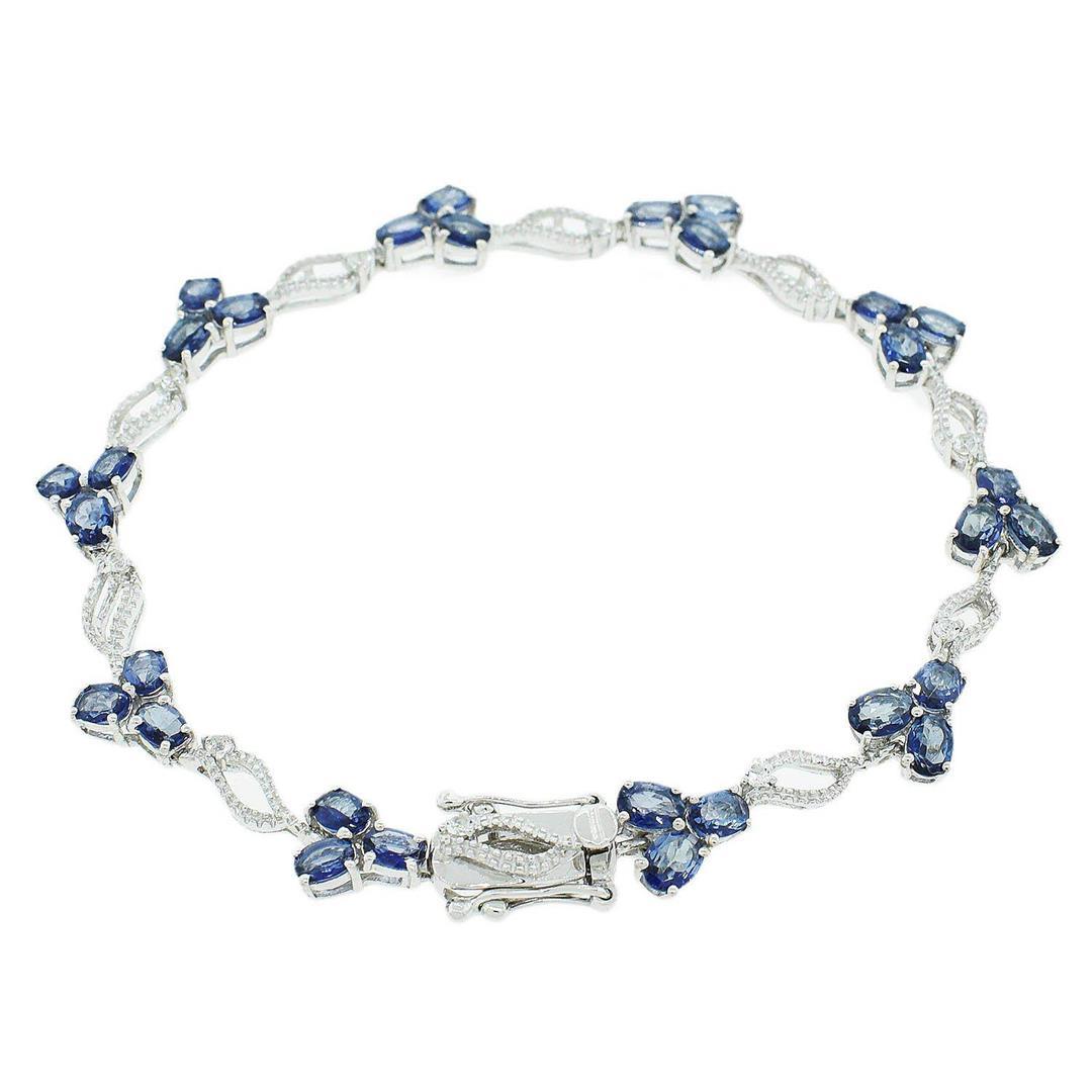 4.30 ctw Tanzanite and 0.23 ctw Topaz Bracelet