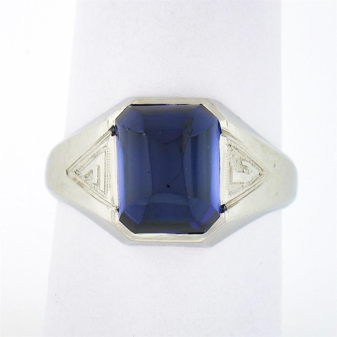 Mens Vintage 14k Gold Cabochon Bezel Blue Stone Solitaire w/ Engraved Sides Ring