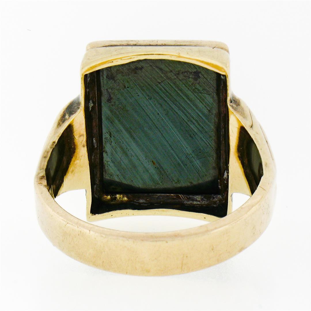 Antique Mens 10K Yellow Gold Rectangular Carved Hematite Intaglio Solitaire Ring