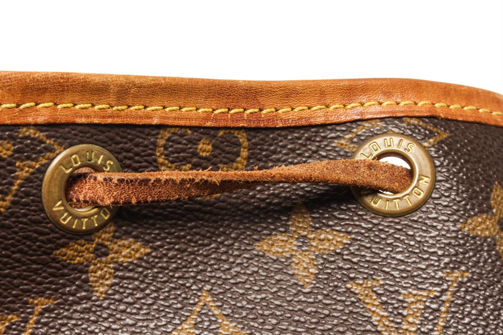 Louis Vuitton Brown Monogram Canvas Bucket GM Shoulder Bag