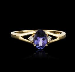 14KT Yellow Gold 0.93 ctw Tanzanite and Diamond Ring