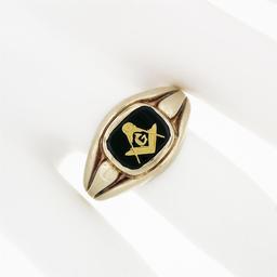 Men's Vintage 10k Gold Black Onyx Gold Leaf Design Masonic Solitaire Band Ring