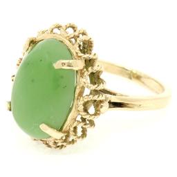 Vintage 14k Yellow Gold Translucent Cabochon Green Jade Twisted Wire Ring Sz 5.5