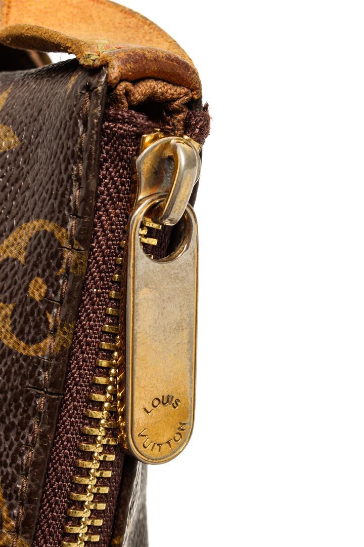 Louis Vuitton Monogram Totally MM