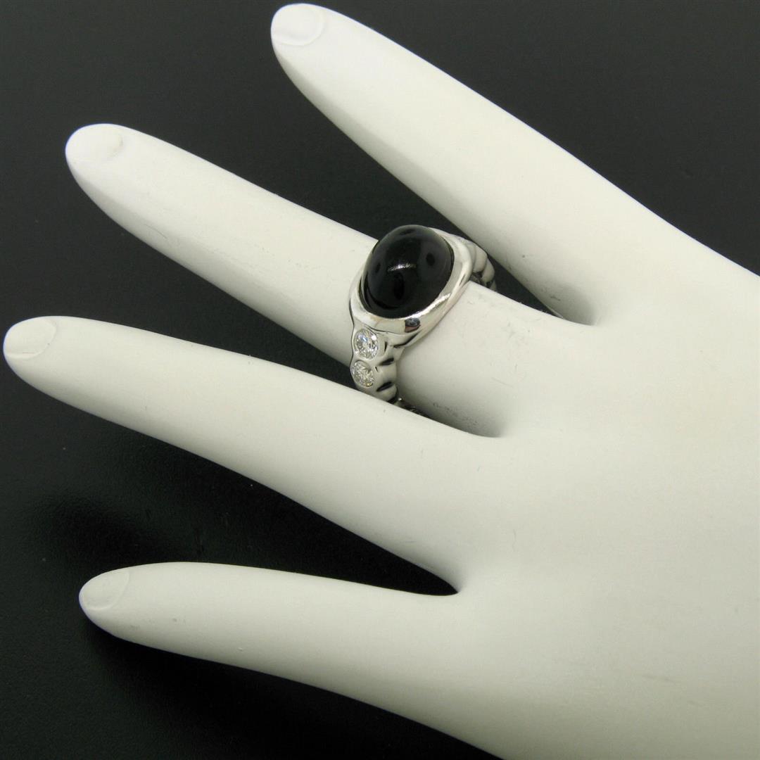 18K White Gold Oval Bezel Set Black Onyx & Burnish Set Round Diamond Bubble Ring